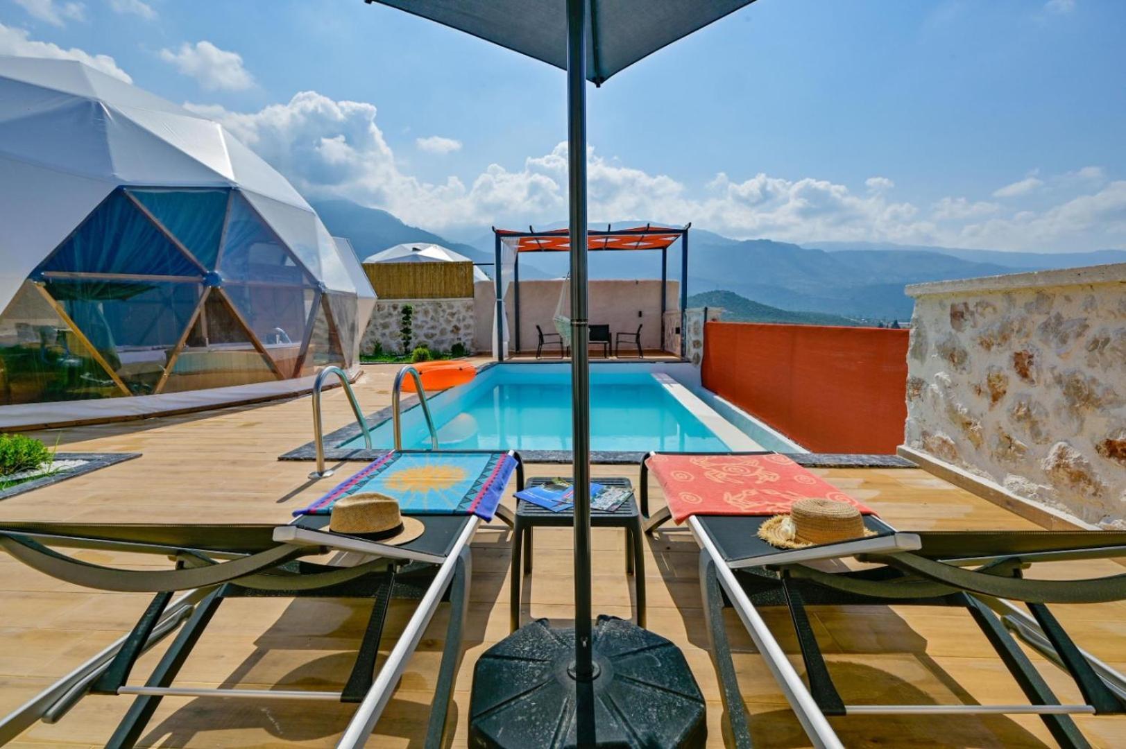Kalkan Dome Suites & Deluxe Hotel Kaș Exterior foto